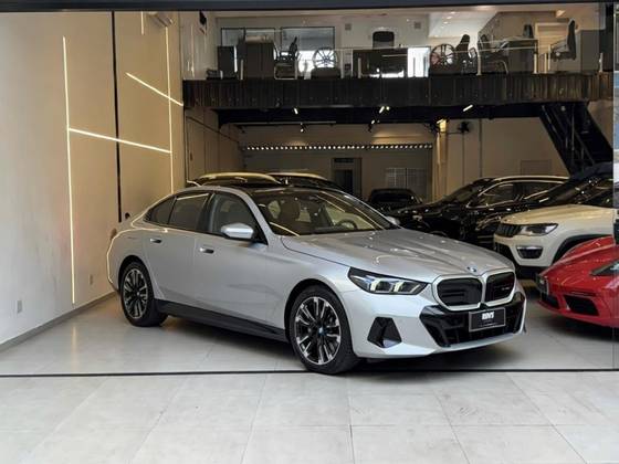 BMW 530e 2.0 TWINPOWER PHEV M SPORT AUTOMÁTICO